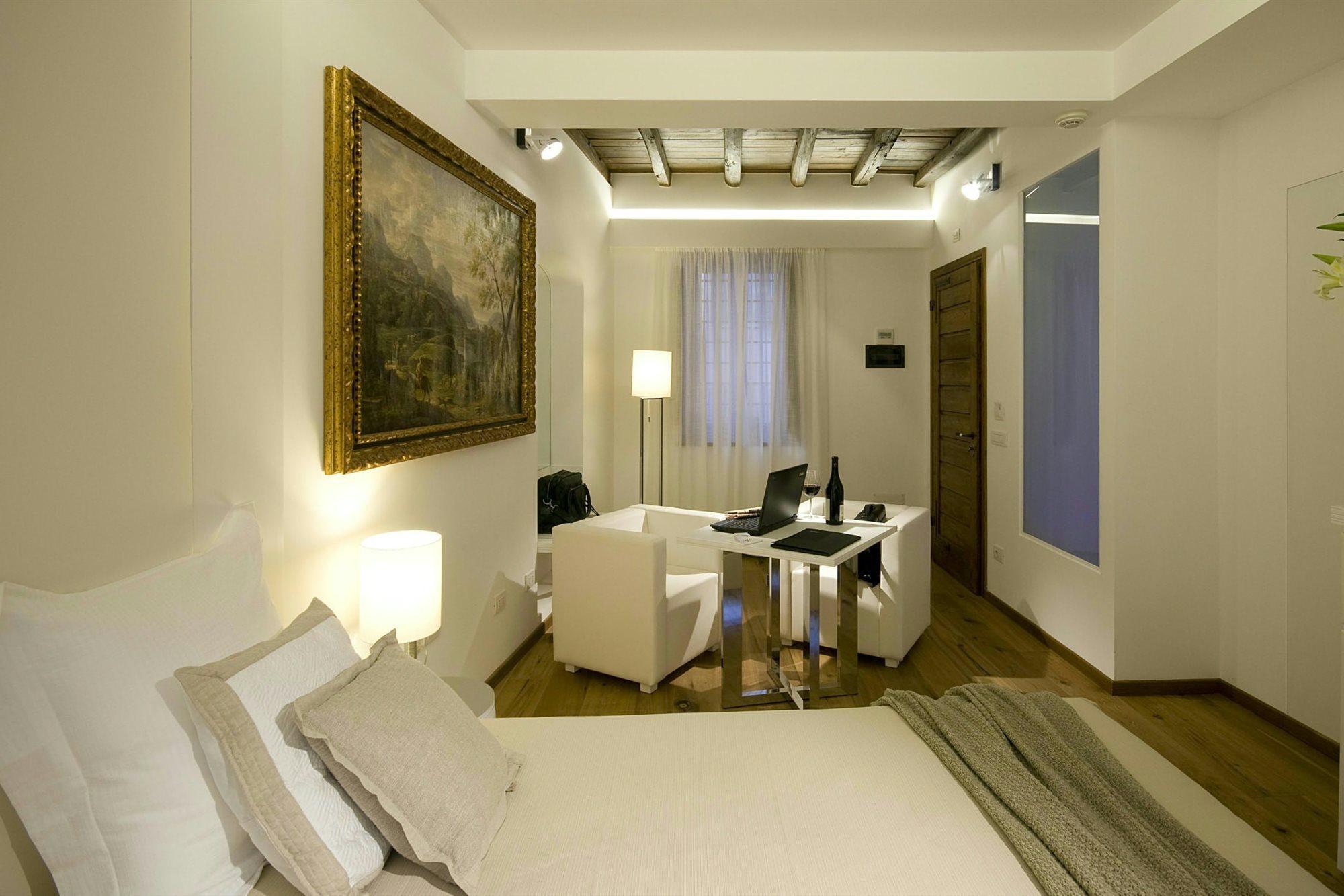 Gigli D'Oro Suite Rome Bagian luar foto